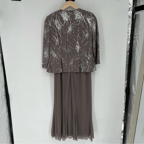 Alex Evenings Sequined A-Line Midi Dress and Jacket - Picture 12 of 16